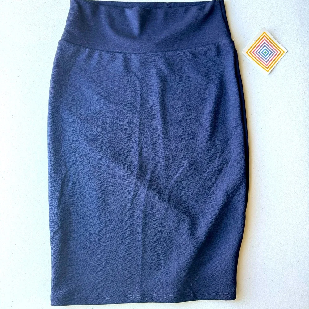 LuLaRoe NWT Cassie Pencil Skirt | Size S - Picture 1 of 6